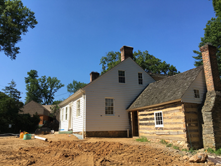 Historic Plantation House and Log Kitchen