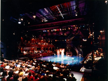 -CENTERSTAGE Head Theater